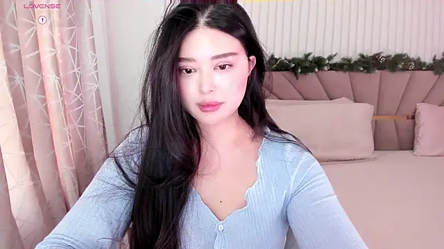 Snapshot of tenderlybaee chatting on January 2025 07:51:02 AM tenderlybaee online show from January 2025 07:51:02 AM