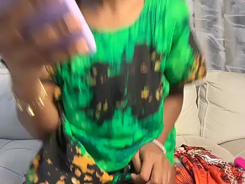 Chocolate queen2 online show from November 2025 04:34:02 AM