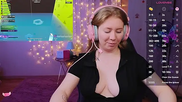 D0nna  online show from May 2026 02:36:02 PM