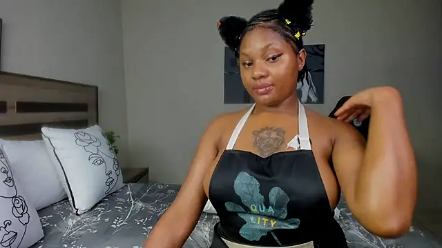 Renee-18 online show from February 2025 11:48:02 PM