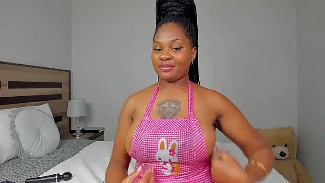 Renee-18 online show from May 2026 10:05:01 PM