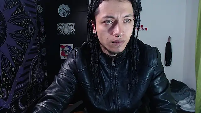 Dicaprioo  online show from January 2025 04:34:01 PM