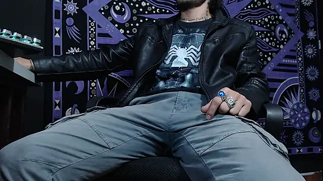 Dicaprioo  online show from February 2025 07:06:02 PM