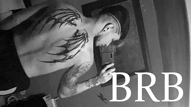 Dicaprioo  online show from December 2025 09:11:02 PM