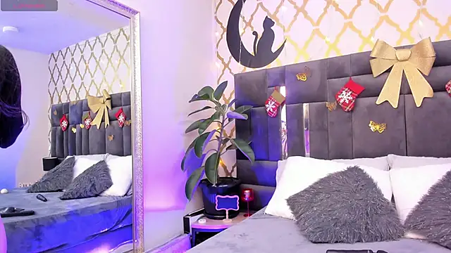 RubbyTaylor online show from November 2025 06:54:01 PM