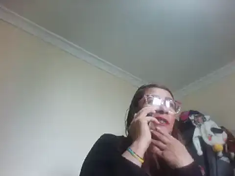 Snapshot of LITLESTAR chatting on December 2024 06:13:01 PM LITLESTAR online show from December 2024 06:13:01 PM