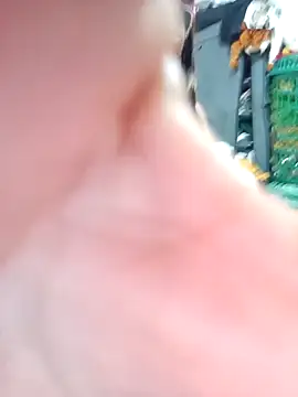 Snapshot of LITLESTAR chatting on January 2025 04:23:02 PM LITLESTAR online show from January 2025 04:23:02 PM