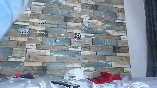 Snapshot of LITLESTAR chatting on February 2025 06:40:01 PM LITLESTAR online show from February 2025 06:40:01 PM