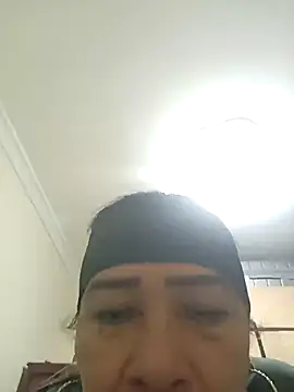 Snapshot of LITLESTAR chatting on November 2025 09:46:02 PM LITLESTAR online show from November 2025 09:46:02 PM