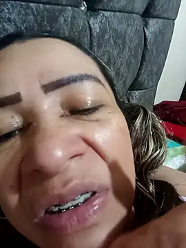 Snapshot of LITLESTAR chatting on November 2025 02:12:02 AM LITLESTAR online show from November 2025 02:12:02 AM