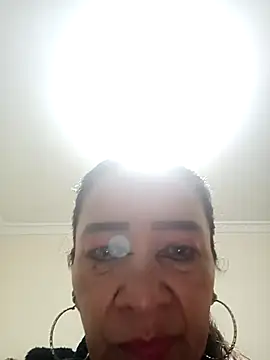 Snapshot of LITLESTAR chatting on December 2025 03:54:02 PM LITLESTAR online show from December 2025 03:54:02 PM