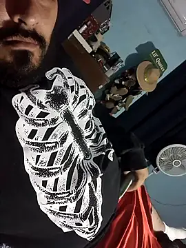 Snapshot of GILBERTHOR92 chatting on December 2025 08:53:02 AM GILBERTHOR92 online show from December 2025 08:53:02 AM