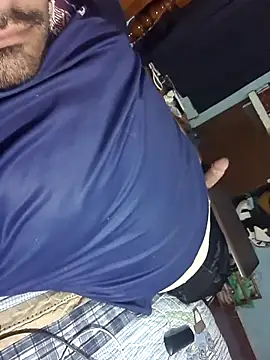 Snapshot of GILBERTHOR92 chatting on February 2026 05:57:02 AM GILBERTHOR92 online show from February 2026 05:57:02 AM