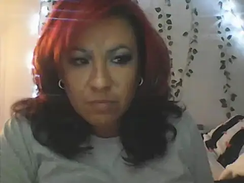 Snapshot of Erotic_nayma chatting on January 2025 05:48:01 PM Erotic nayma online show from January 2025 05:48:01 PM