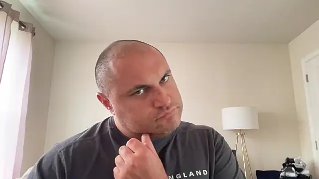 SluggishChase99 online show from September 2025 05:24:02 PM