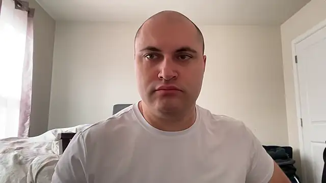 SluggishChase99 online show from March 2026 01:40:02 PM