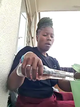 Snapshot of PerfectionBerrie chatting on January 2025 11:18:02 AM PerfectionBerrie online show from January 2025 11:18:02 AM