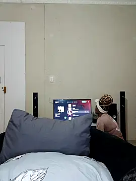 Snapshot of PerfectionBerrie chatting on October 2025 04:35:02 AM PerfectionBerrie online show from October 2025 04:35:02 AM