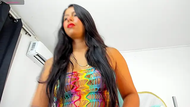 Snapshot of EmmaCrush chatting on March 2025 08:38:02 PM EmmaCrush online show from March 2025 08:38:02 PM