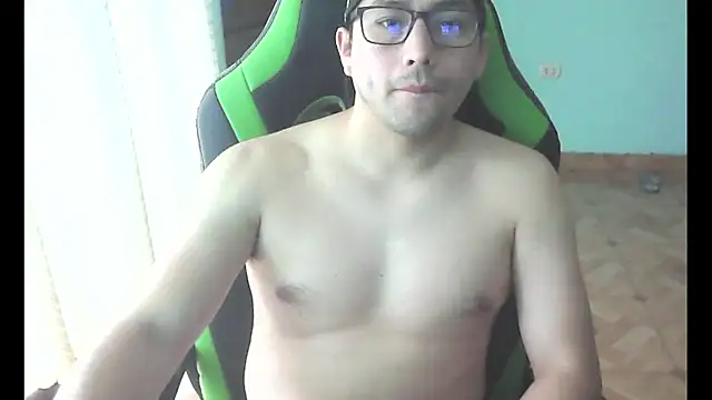 Snapshot of Allen_ibe chatting on December 2025 04:01:01 PM Allen ibe online show from December 2025 04:01:01 PM