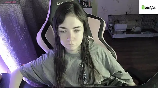 Crazy forest fairy online show from December 2024 12:48:02 AM