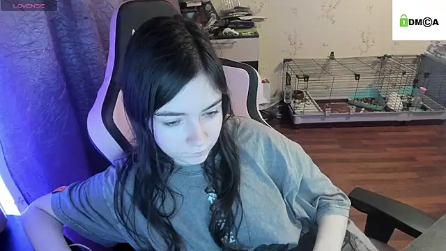 Crazy forest fairy online show from February 2025 11:45:01 PM