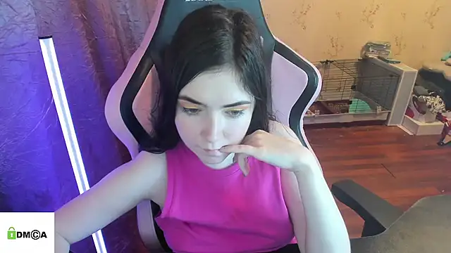 Crazy forest fairy online show from July 2026 10:56:01 PM