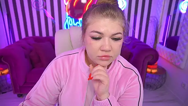Snapshot of GabbieJay chatting on May 2026 12:55:02 PM GabbieJay online show from May 2026 12:55:02 PM