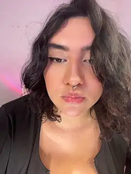 scarlett queen56 online show from June 2026 03:00:01 AM