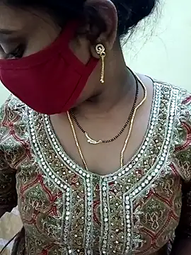 Snapshot of Indian-sweety chatting on January 2025 09:10:02 AM Indian-sweety online show from January 2025 09:10:02 AM