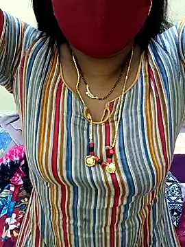 Snapshot of Indian-sweety chatting on January 2025 12:44:02 PM Indian-sweety online show from January 2025 12:44:02 PM