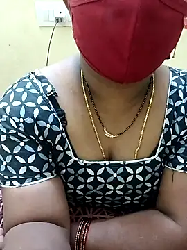 Snapshot of Indian-sweety chatting on January 2025 02:03:02 PM Indian-sweety online show from January 2025 02:03:02 PM