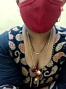 Snapshot of Indian-sweety chatting on January 2025 05:54:02 AM Indian-sweety online show from January 2025 05:54:02 AM