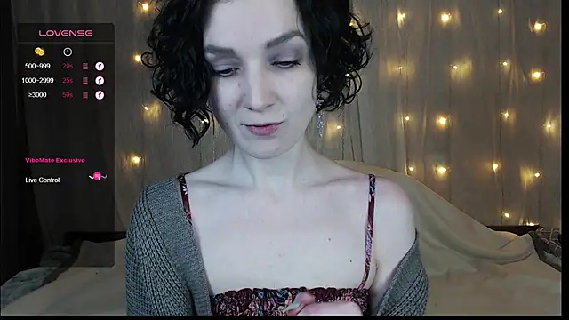 TinaWince online show from December 2024 05:10:01 AM