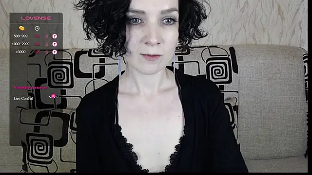 TinaWince online show from February 2025 08:50:01 AM