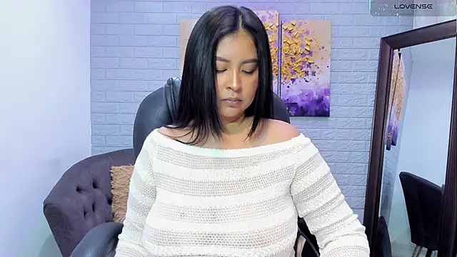  alaiasmile  online show from September 2025 04:20:02 PM