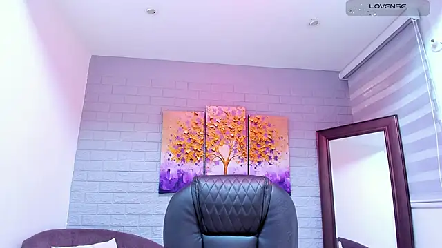  alaiasmile  online show from May 2026 07:32:01 PM