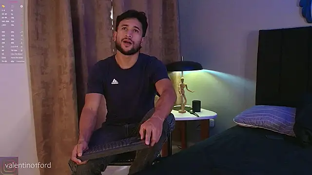 Valentinoford online show from September 2025 08:45:01 PM