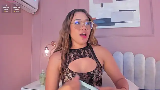 mara brooks online show from February 2025 01:14:01 AM