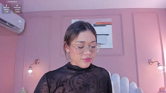 mara brooks online show from March 2025 07:06:01 PM