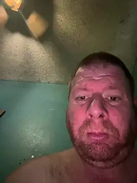 Snapshot of Diaperking916 chatting on February 2025 09:32:02 PM Diaperking916 online show from February 2025 09:32:02 PM