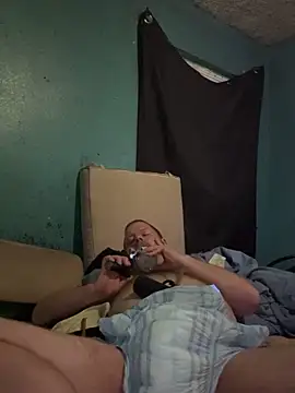 Snapshot of Diaperking916 chatting on September 2025 03:19:01 AM Diaperking916 online show from September 2025 03:19:01 AM