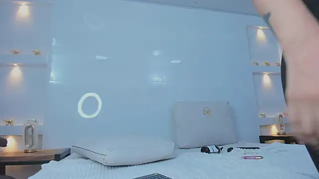 Dalia-Prada online show from March 2026 08:30:01 AM