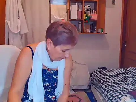 Victoria5643 online show from February 2025 10:37:01 PM