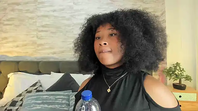 Anneth  M online show from September 2025 07:36:01 PM