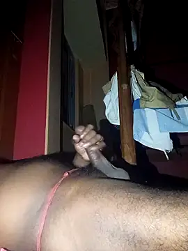 Snapshot of SEXYBOYBIGCOOCK chatting on October 2025 06:05:02 PM SEXYBOYBIGCOOCK online show from October 2025 06:05:02 PM