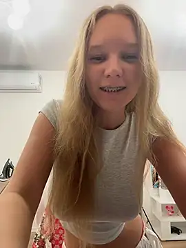 Ketitull online show from December 2025 05:18:02 PM