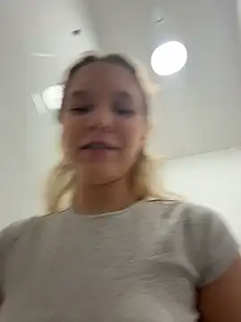 Ketitull online show from February 2026 06:15:02 PM