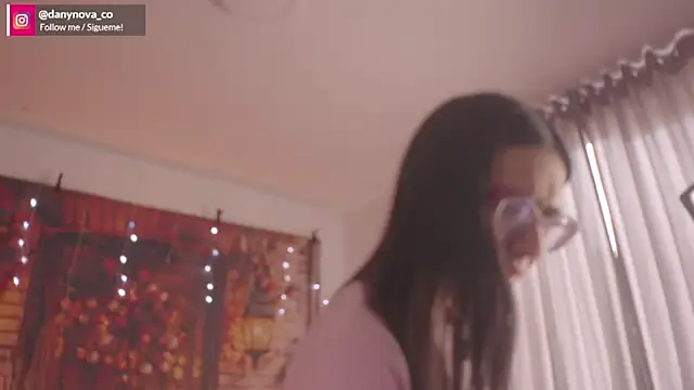 DanyNova Co online show from November 2025 09:14:02 PM