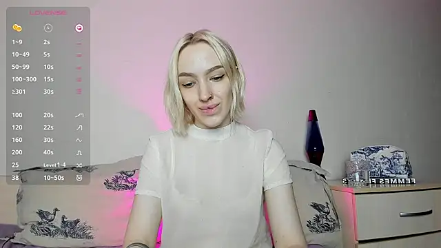 Snapshot of cheryl_mason chatting on January 2025 01:57:02 AM cheryl mason online show from January 2025 01:57:02 AM